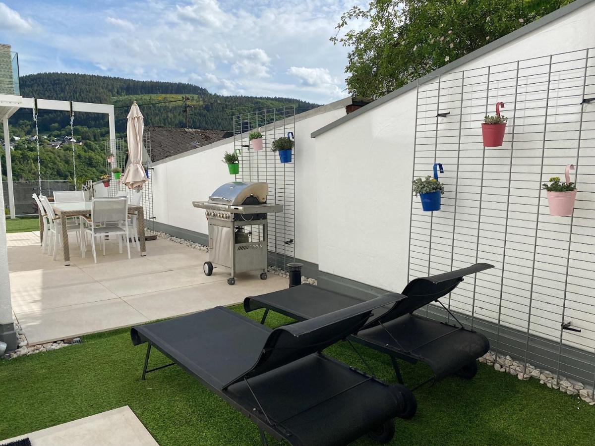 Weingut-Aparthotel Olinger Мерінґ Екстер'єр фото