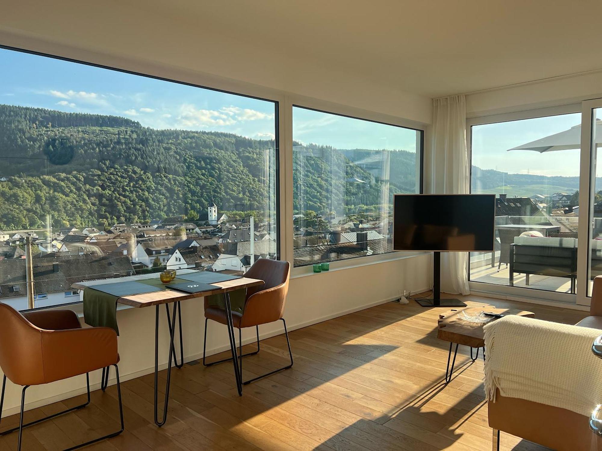 Weingut-Aparthotel Olinger Мерінґ Екстер'єр фото