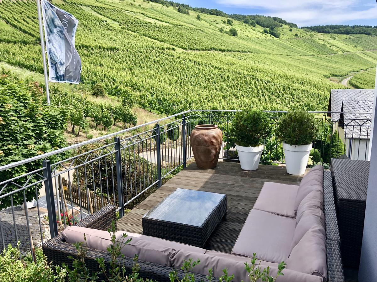 Weingut-Aparthotel Olinger Мерінґ Екстер'єр фото